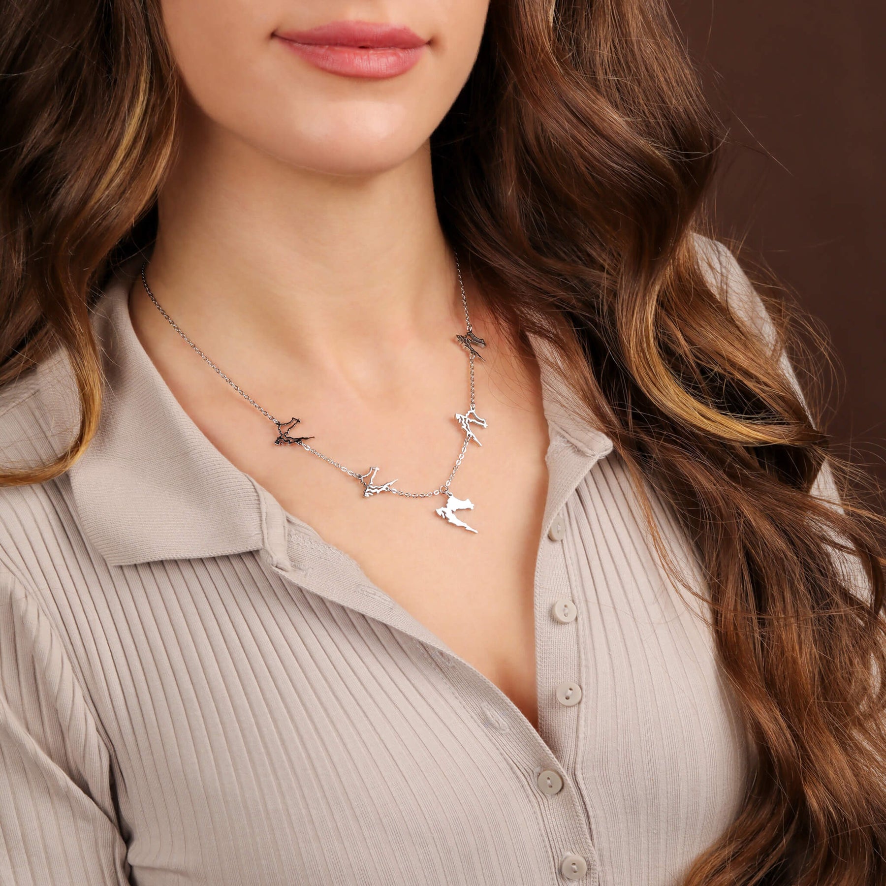 Croatia 5-Map Necklace | Women