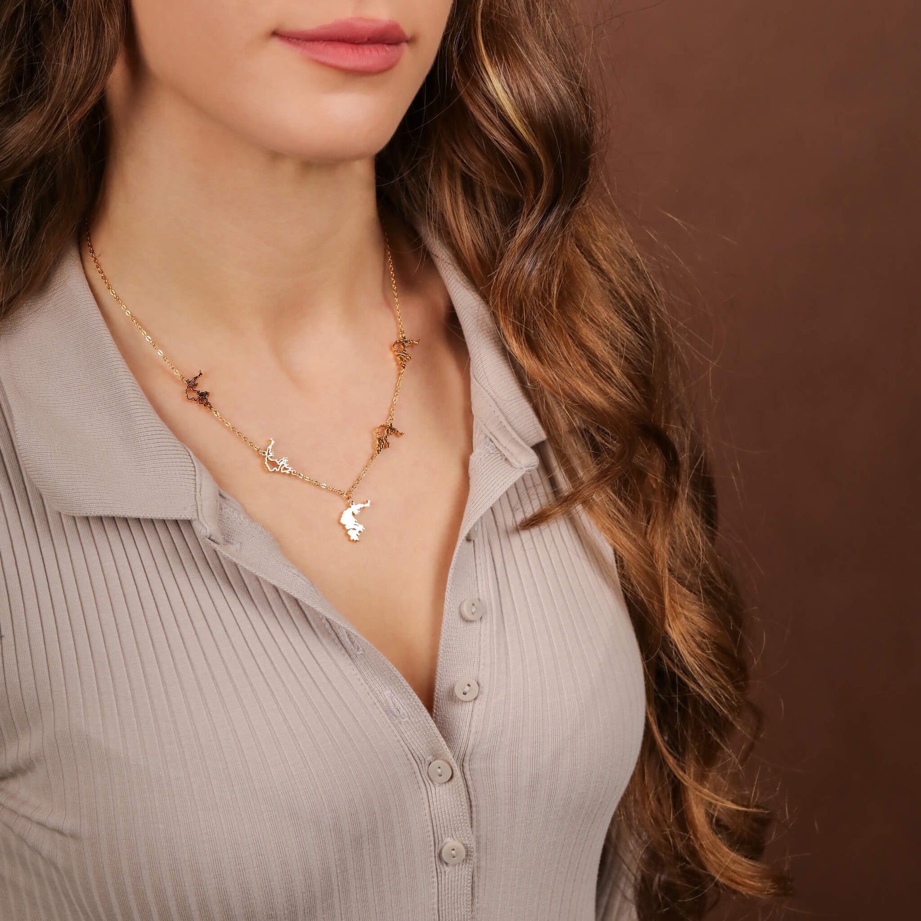 Greece 5-Map Necklace | Women