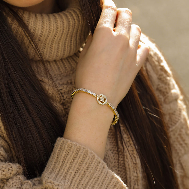 Roma Wheel Bracelet | Women