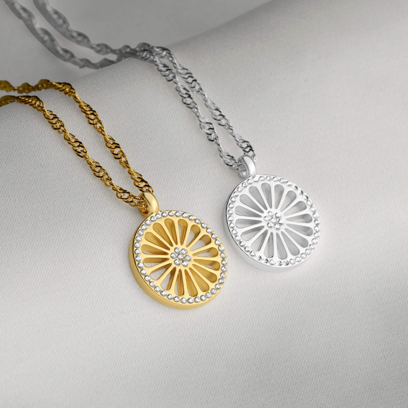 Roma Wheel Necklace | Women